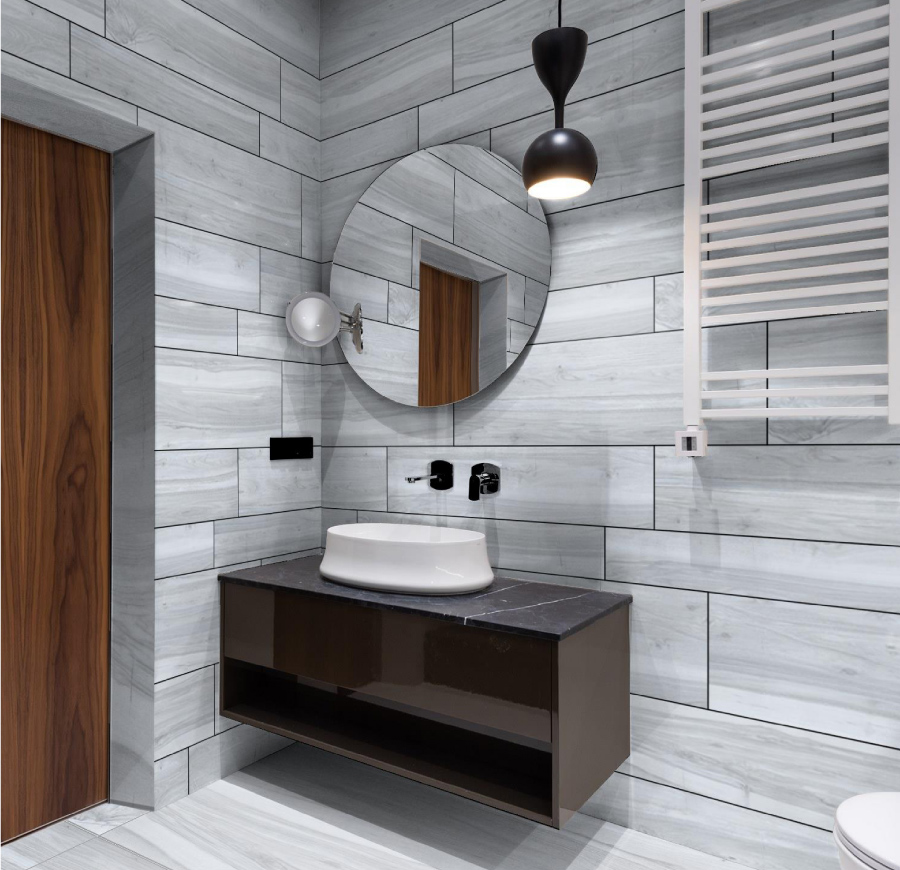 Bathroom finished in Balena modular format tiles